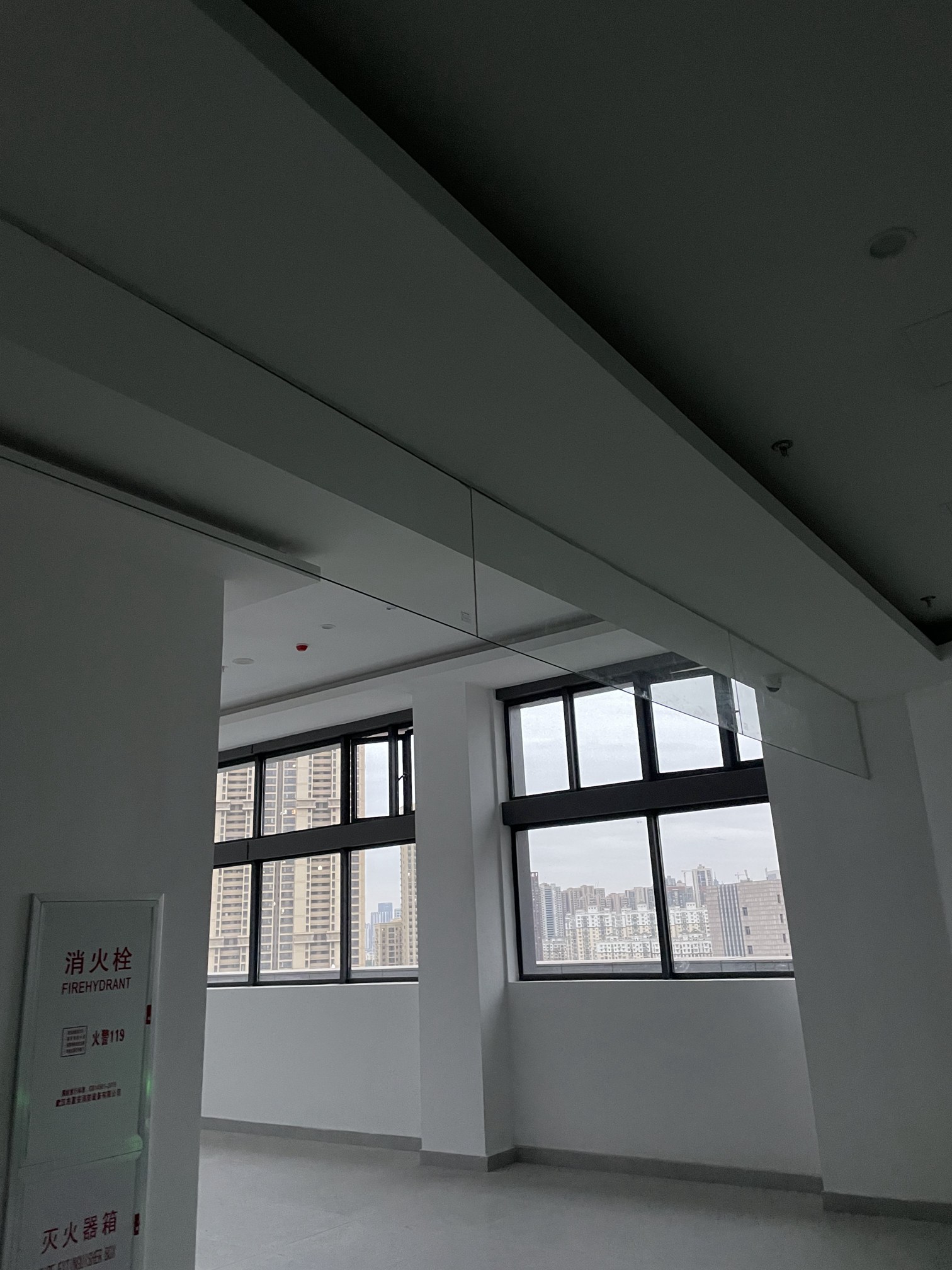 安康醫(yī)院擋煙垂壁1.jpg